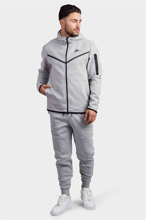 nike trainingspak heren aanbieding|nike tech trainingspak.